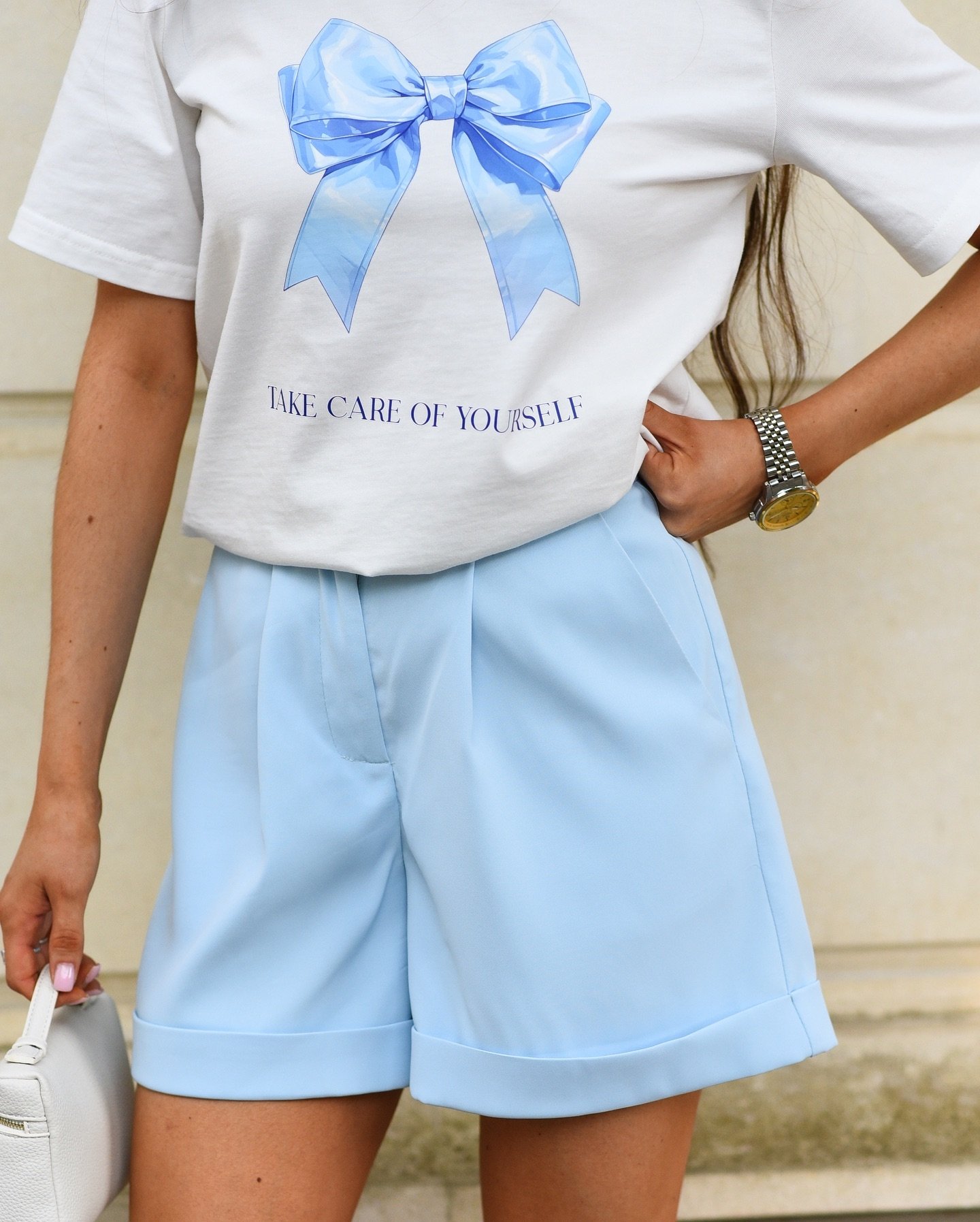 Шорти з підворотом Колір: Блакитний; Розмір: М