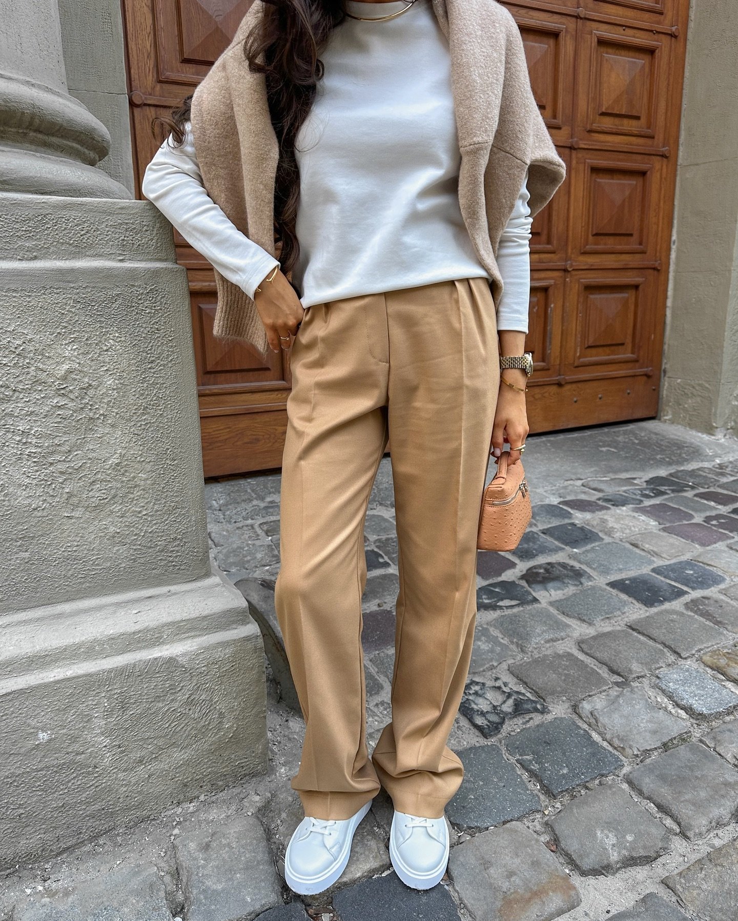 Брюки палаццо 2 защіпи Колір: Карамель; Розмір: С