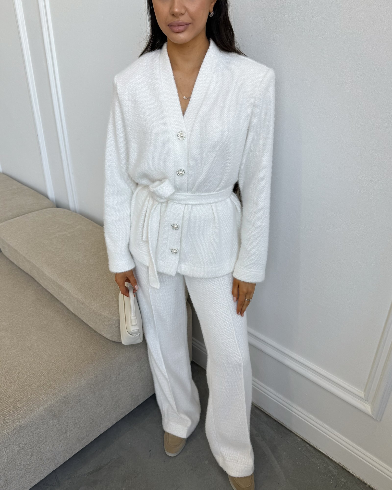 Костюм fluffy Колір: білий; Розмір: С-М