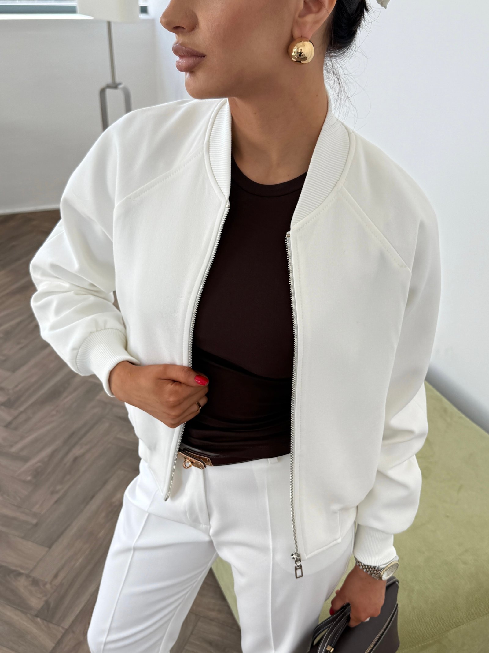 Бомбер реглан (костюмний) Колір: Молочний; Розмір: С