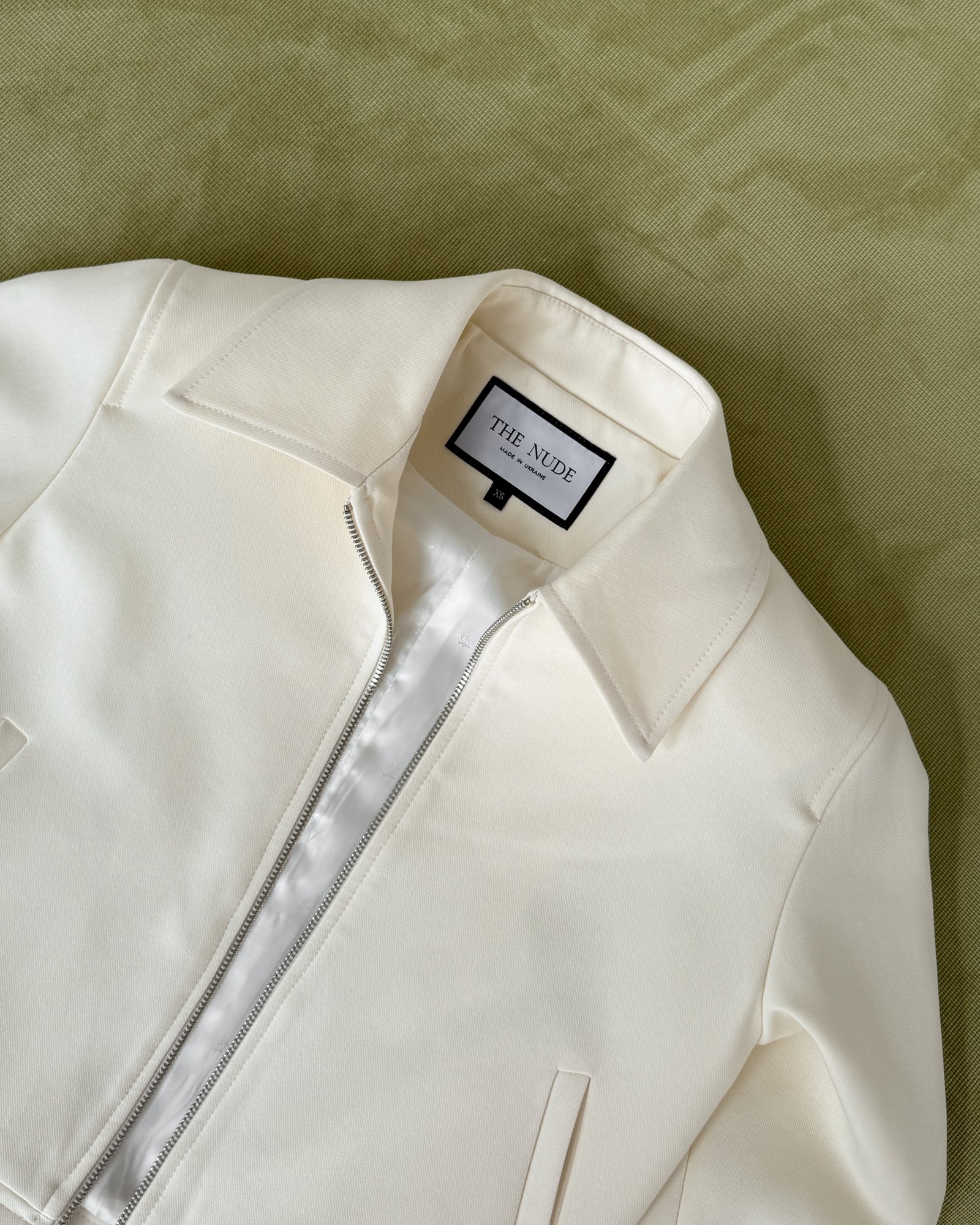 Бомбер Ivory Колір: Масляний; Розмір: ХС