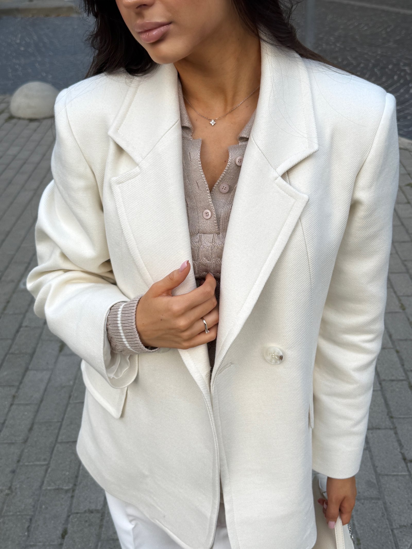 Жакет пальтовий Колір: Молочний; Розмір: С-М