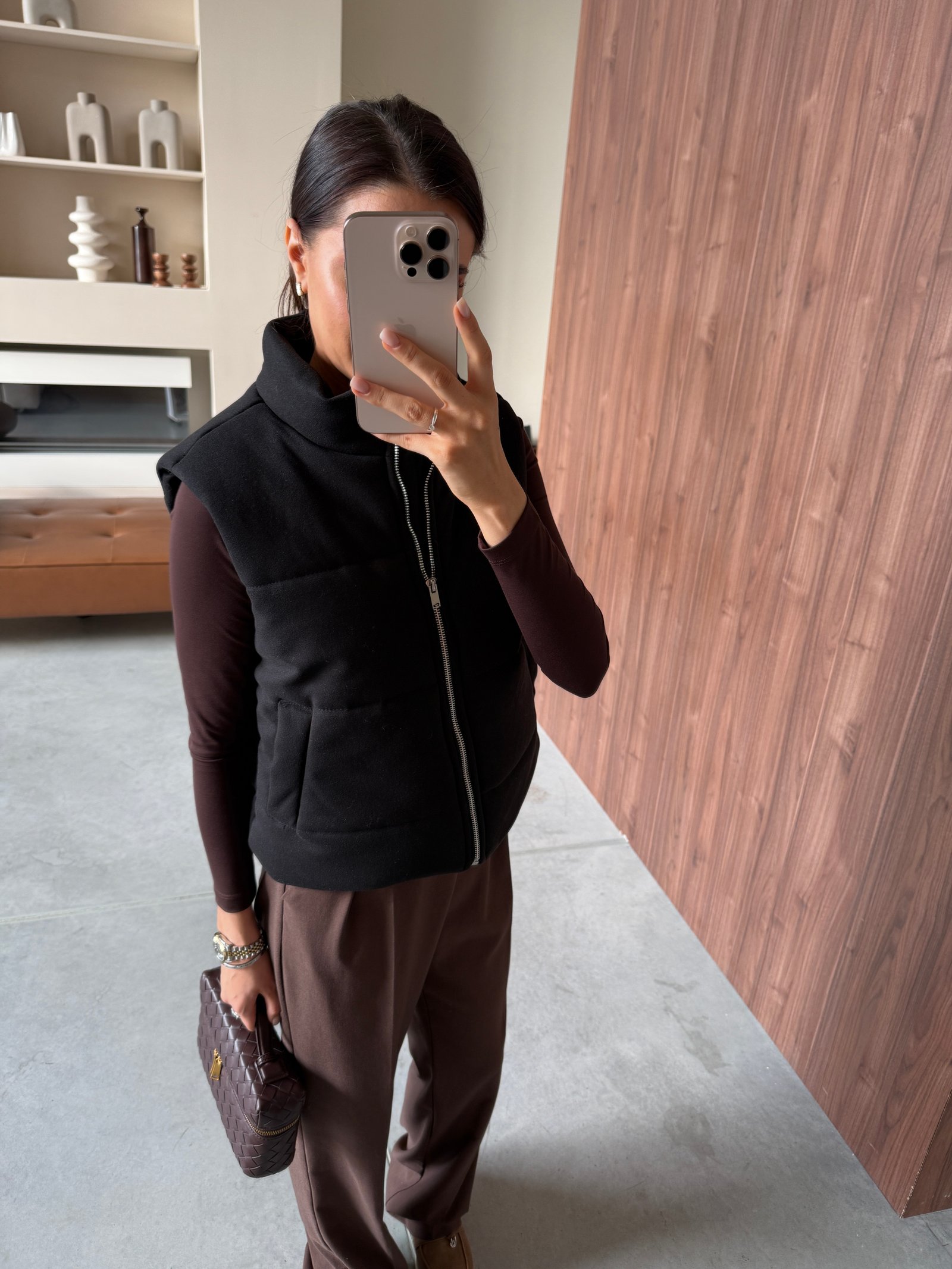 Жилет кашемір Колір: Чорний