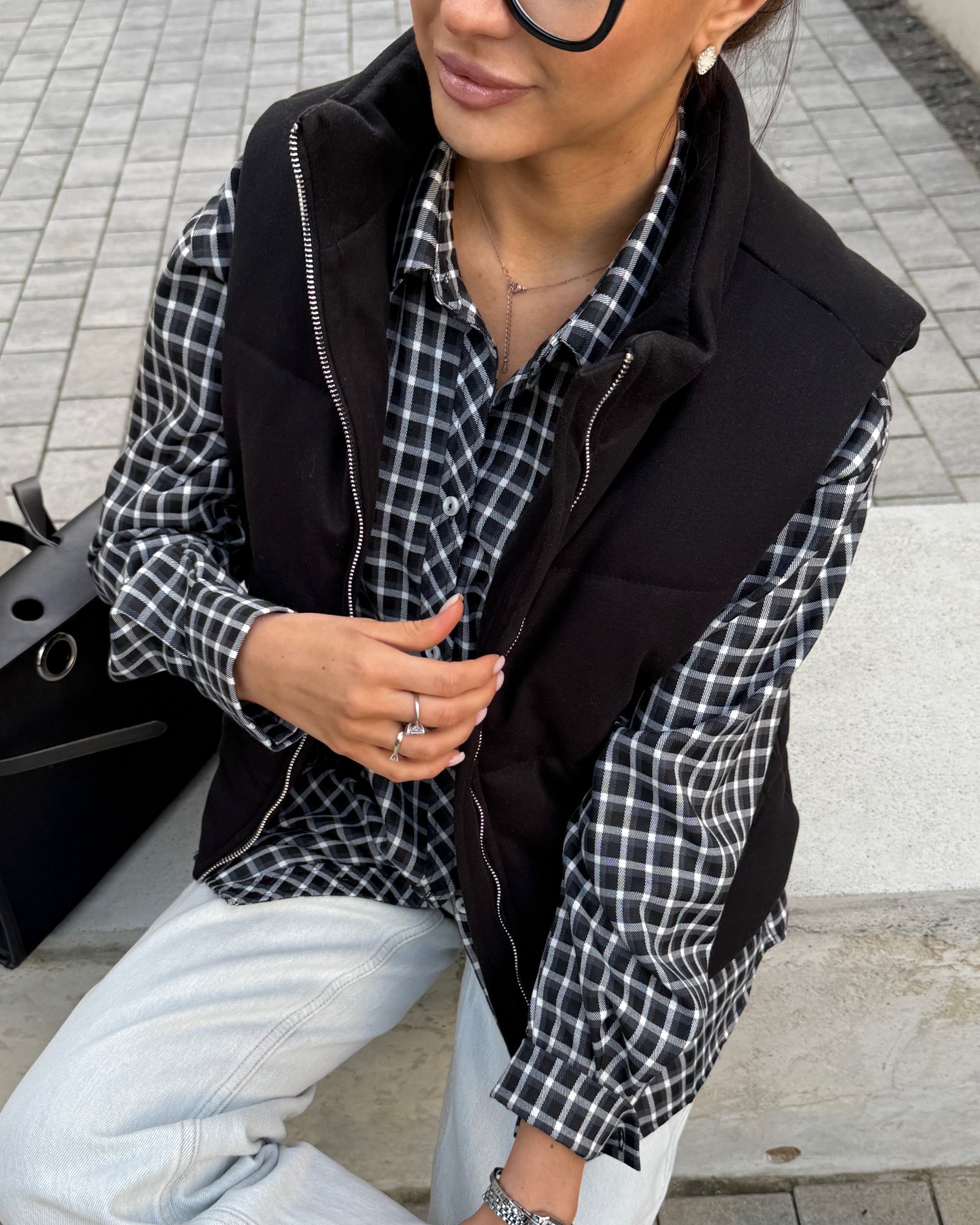 Жилет кашемір Колір: Чорний